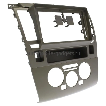 Штатная магнитола Nissan Tiida 2004-2013 (серая) Canbox L-Line 4169-9-0960 на Android 10 (4G-SIM, 2/32, TS18, DSP, QLed)