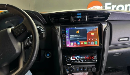 Штатная магнитола Toyota Fortuner 2 2015-2024 Canbox H-Line 7842-9106 Android 10 (4G-SIM, 4/32, DSP, QLed)
