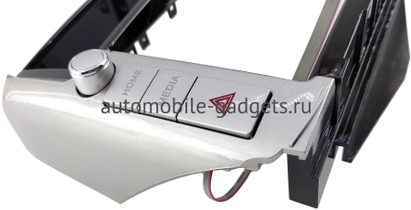 Штатное головное устройство Teyes CC3 4/64 9 дюймов RM-9-0138 для Toyota Land Cruiser Prado 150 2009-2013 (для авто с 360, Navi и JBL Synthesis, глянцевая) на Android 10 (4G-SIM, DSP, QLed)