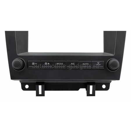 Штатное головное устройство Ford Mustang 5 2009-2014 Canbox (Tesla style) 9.7 дюймов 4/64 GTR096-1312-135 на Android 10 (QLed, DSP, CarPlay)