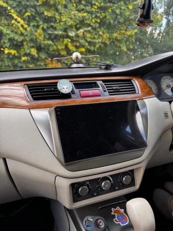 Штатная магнитола Canbox EVO 2K 5814-9230 для Mitsubishi Lancer 9 2000-2010 (серая) на Android 14 (4G-SIM, 4/64, DSP, QLed, AI, 360)