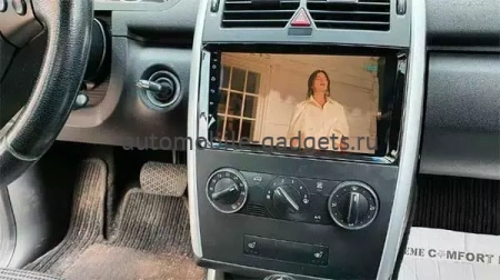 FarCar S500 TM068M штатная магнитола для Mercedes-Benz A ,B, Vito, Viano, Sprinter ,VW Crafter на Android 14 c 2Gb, DSP, 4G