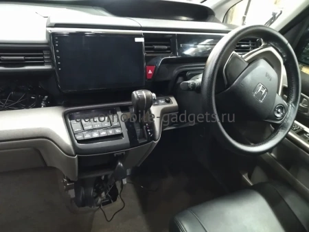 Штатная магнитола OEM GT10-1099 для Honda Stepwgn 5 2015-2022 на Android 10