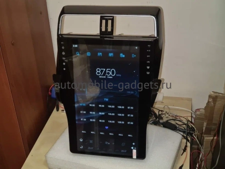 Carmedia ZF-1805-Q6 ("Тесла-Стиль") магнитола 13,6" для Toyota LC Prado 2017+ на Android 11, 8/128GB, DSP, 4G