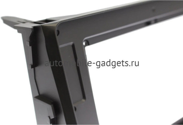 Штатное головное устройство Toyota Highlander 3 (U50) 2013-2019 Teyes CC2L PLUS 1/16 10 дюймов RM-1035 на Android 8.1 (DSP, IPS, AHD)