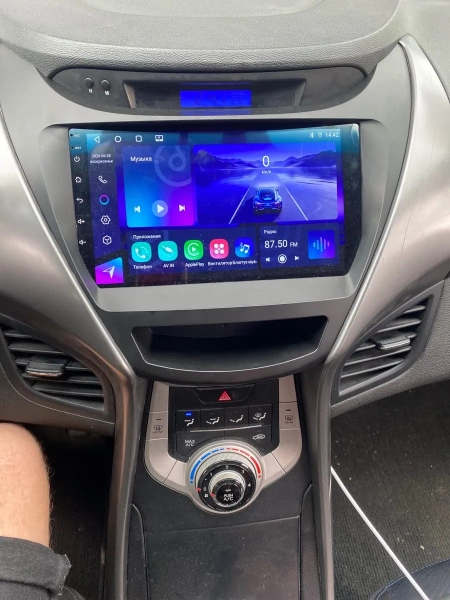 Штатная магнитола Canbox Logic-i3 2K 5735-9113 для Hyundai Elantra 5 (MD), Avante 5 2010-2015 на Android 11 (4G-SIM, 8/256, DSP, 360, QLed)