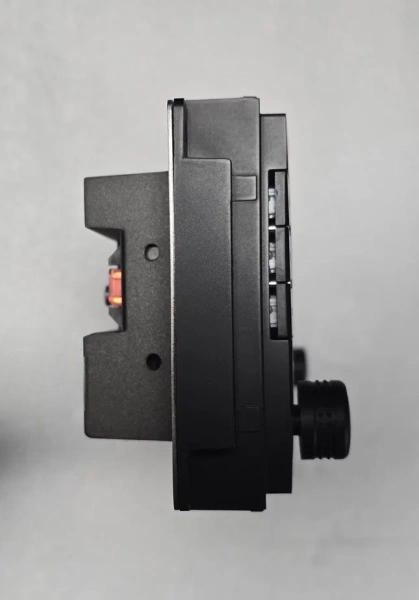 Carmedia MKD-7146-A7 штатная магнитола для Jeep, Dodge, Chrysler на Android 14 с 4Gb, DSP