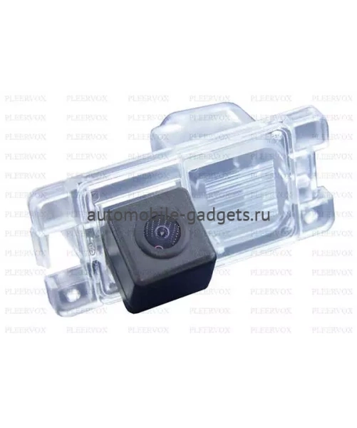 Штатная камера заднего вида Pleervox PLV-CAM-MIT07 для Mitsubishi L200 2006+