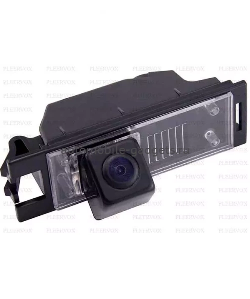 Штатная камера заднего вида Pleervox PLV-CAM-KI10 для Kia Ceed 2007+ хэтчбек, RIO 2011-2017 хэтчбек
