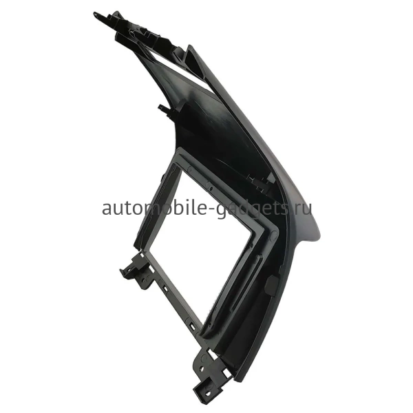 Штатная магнитола Luxgen U7 Turbo 2013-2020 Canbox M-Line 7841-9-2126 на Android 10 (4G-SIM, 4/64, DSP, QLed)