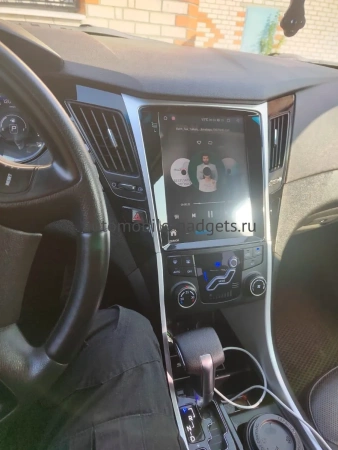 Штатное головное устройство Hyundai Sonata 6 (YF) 2009-2014 Canbox H-Line (Tesla style) 9.7 дюймов 4/32 5621-1312-130 на Android 10 (4G-SIM, DSP, QLed)