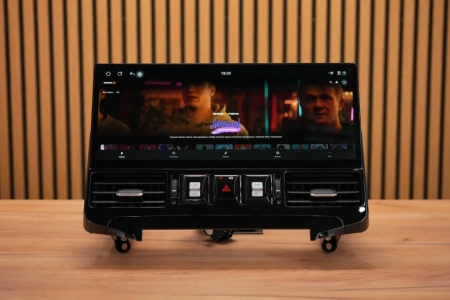 Radiola RDL-LC200 High DH17 монитор 17" для Toyota Land Cruiser 200 2015+ на Android 13 c 8GB, 4G