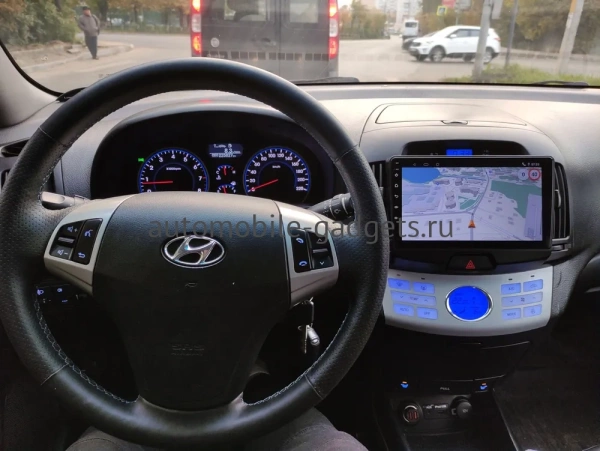 Hyundai Elantra 4 (HD) 2006-2011 (черная) Canbox M-Line 4544-9-680 на Android 10 (4G-SIM, 2/32, DSP, QLed)