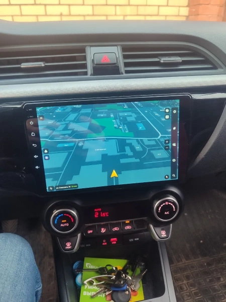 Штатная магнитола Canbox EVO 5811-9078 Android 14 (4G-SIM, 6/128, DSP, QLed, AI, 360) (без кнопки) для Kia Rio 4, Rio X-Line 2017-2020