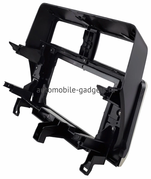 Штатное головное устройство Toyota Land Cruiser Prado 150 2017-2024 (серебряная) Teyes CC2L PLUS 1/16 10 дюймов RM-1038 на Android 8.1 (DSP, IPS, AHD) (для авто без 4 камер)