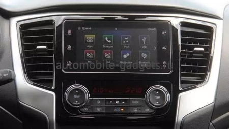 Radiola RDL-Mitsu навигационный блок для Mitsubishi Pajero Sport 3 2017+, L200 2019+ (с системой Connect) на Android 8.0 с 4GB оперативной памяти