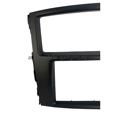 Магнитола в штатное место 2 din Mitsubishi Pajero 4 2006-2024 Canbox Logic-i3 5731-RP-MMPJ7Xc-24 на Android 11 (4G-SIM, 6/128, DSP, QLed, 360)