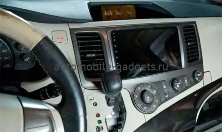 Штатная магнитола Toyota Sienna 3 2010-2014 Canbox M-Line 4542-9-202 на Android 10 (4G-SIM, 4/64, DSP, QLed)