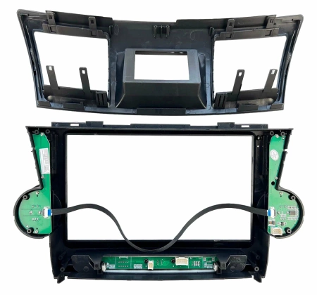 Штатное головное устройство Toyota Highlander (U40) 2007-2013 (Тип3) Teyes CC2L PLUS 1/16 10 дюймов RM-10-1179 на Android 8.1 (DSP, IPS, AHD)