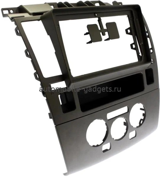 Штатная магнитола Nissan Tiida 2004-2013 (серая, авто с климат-контролем) Canbox L-Line 4169-9-1744 на Android 10 (4G-SIM, 2/32, TS18, DSP, QLed)