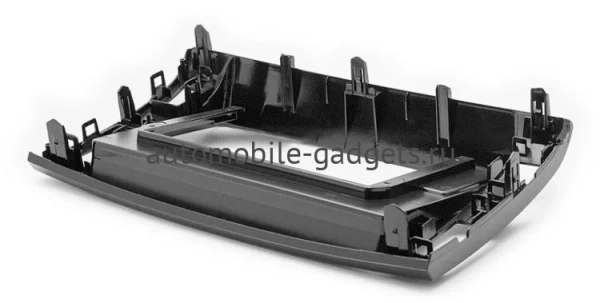 Штатное головное устройство Toyota Estima 3 2006-2016, Previa 3 (XR50) 2006-2019 (глянцевая, правый руль) Teyes CC2L PLUS 1/16 10 дюймов RM-10-374 на Android 8.1 (DSP, IPS, AHD)