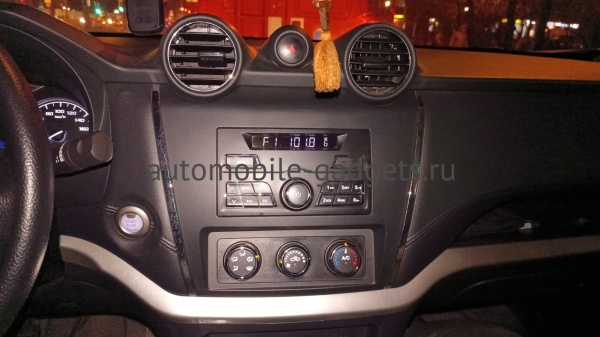 Штатная магнитола Dongfeng DF6 2022-2024 Canbox M-Line 4543-10-1015 на Android 10 (4G-SIM, 2/32, DSP, QLed)