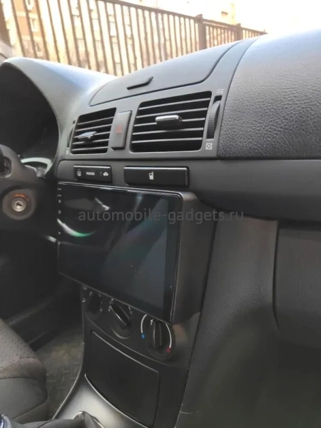 Штатная магнитола Canbox EVO 2K 5833-9373 для Toyota Avensis 2 2003-2009 черная на Android 14 (4G-SIM, 16/512, DSP, QLed, AI, 360)