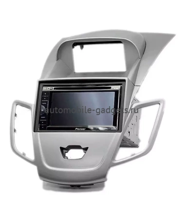 Переходная рамка CARAV 11-306 FORD Fiesta 2008+ только для а/м с дисплеем