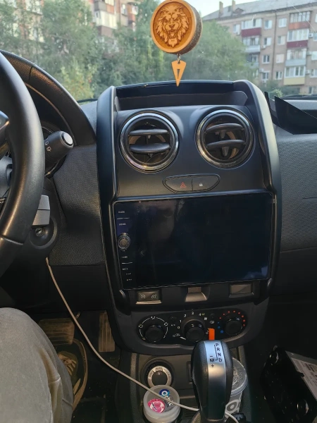 Штатная магнитола Canbox H-Line 7844-9-0284 для Lada Largus 2021-2025 (матовая) на Android 10 (4G-SIM, 6/128, DSP, QLed)