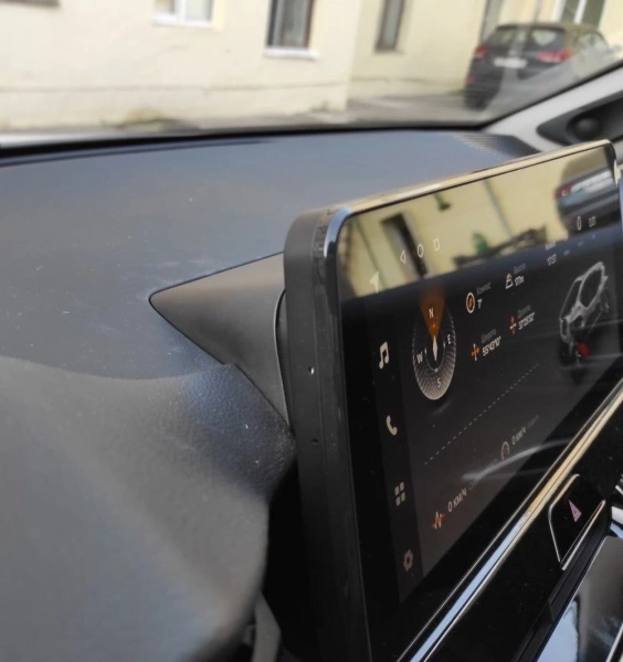 Штатная магнитола Toyota Harrier 4 (XU80), Venza 2 2020-2024 12.3 дюйма Teyes LUX ONE 360 6/128 RM-0051 на Android 10 (4G-SIM, 6/128, DSP, QLed) Mercedes Style