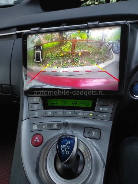 Штатная магнитола Canbox EVO 2K 5832-10-0487 для Toyota Prius 3 (XW30) 2009-2015 (правый руль) на Android 14 (4G-SIM, 16/512, DSP, QLed, AI, 360)