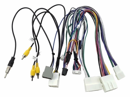 Штатное головное устройство Teyes SPRO PLUS 4/64 9 дюймов RM-9-3007 для Infiniti M25, M37, M56 2010-2013, Q70 2013-2019 (Тип A, для авто без кнопок TEL и APPS) на Android 10 (4G-SIM, DSP, IPS)